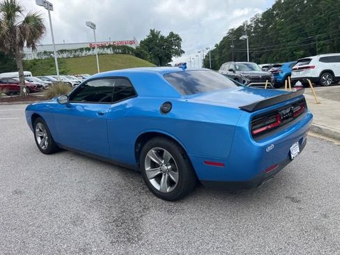 Used 2018 Dodge Challenger SXT w/ Blacktop Package RWD image 36