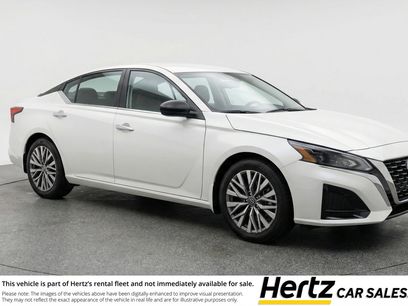 Used 2025 Nissan Altima 2.5 SV