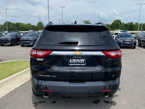 Used 2020 Chevrolet Traverse LT w/ Driver Confidence II Package AWD/4WD image 6