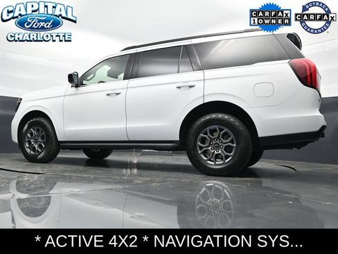 Used 2025 Ford Expedition Active RWD image 26
