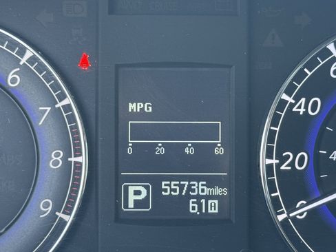 Used 2017 INFINITI QX50 2WD w/ Deluxe Touring Package image 24