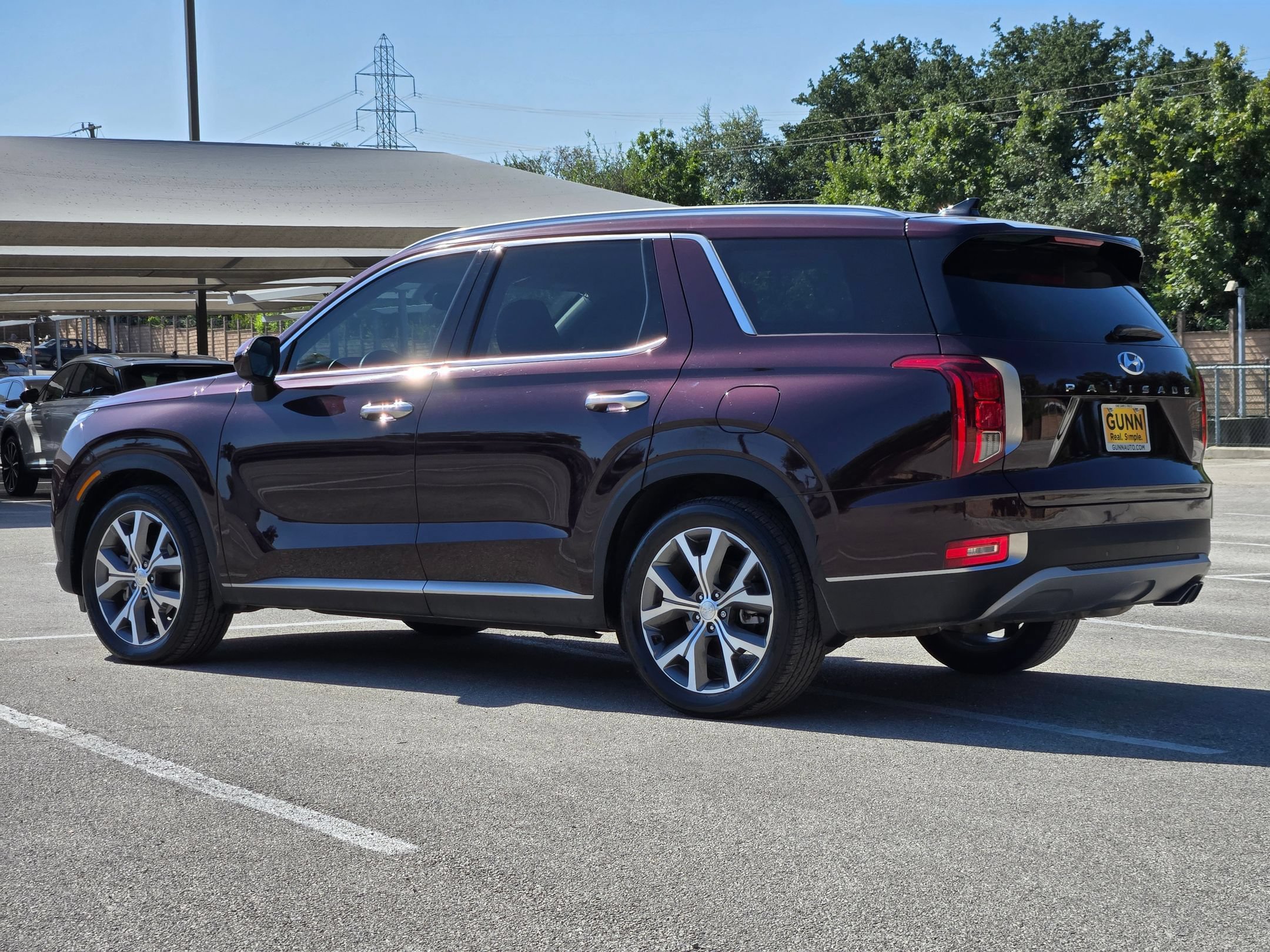 Used 2022 Hyundai Palisade SEL w/ 8P Bench Seat Package AWD/4WD image 5