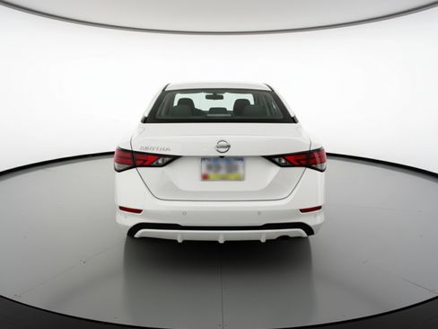 Used 2025 Nissan Sentra S FWD image 7