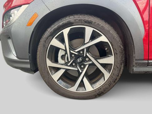 Certified 2022 Hyundai Kona Limited AWD/4WD image 8