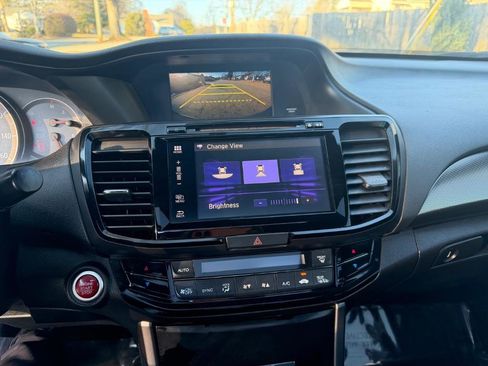 Used 2016 Honda Accord EX-L image 15