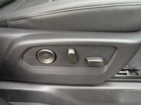 New 2026 GMC Sierra 2500 SLT w/ Max Trailering Package image 13