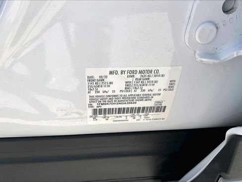 Used 2022 Ford Explorer XLT w/ Equipment Group 202A RWD image 52