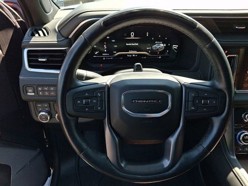 Certified 2023 GMC Yukon Denali Ultimate AWD/4WD image 21