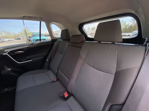 Used 2025 Toyota RAV4 XLE w/ Convenience Package image 26