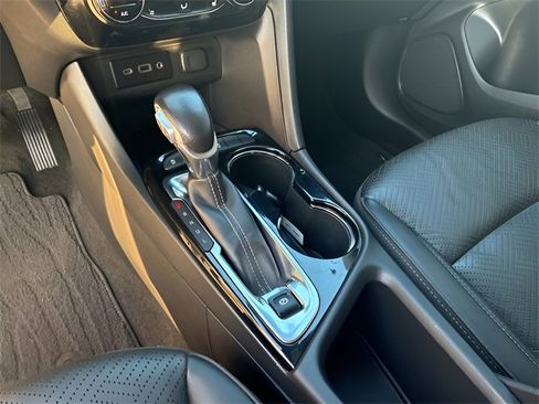 Used 2023 Buick Encore GX Essence w/ Experience Buick Package image 26