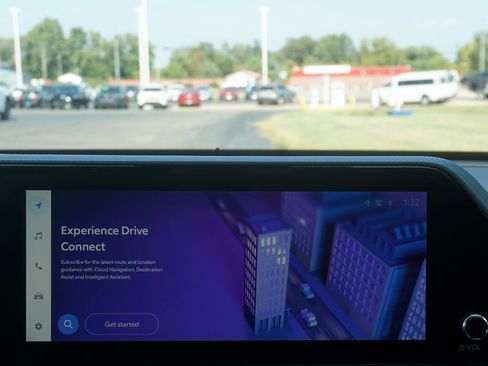 Used 2024 Toyota Highlander Platinum image 15