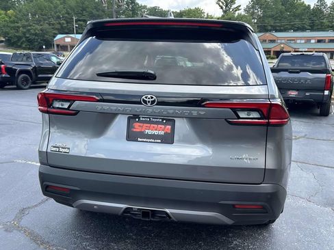 New 2026 Toyota Grand Highlander AWD image 4