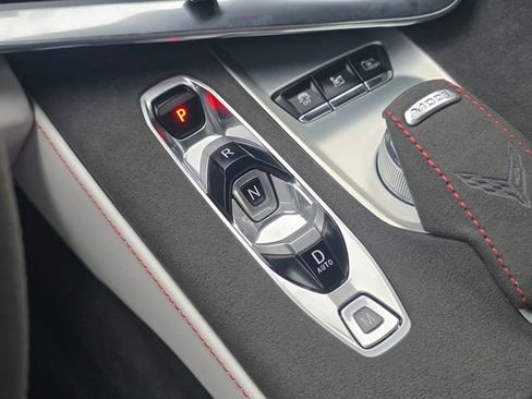 Used 2023 Chevrolet Corvette Stingray Premium Cpe w/ Z51 Performance Package RWD image 26