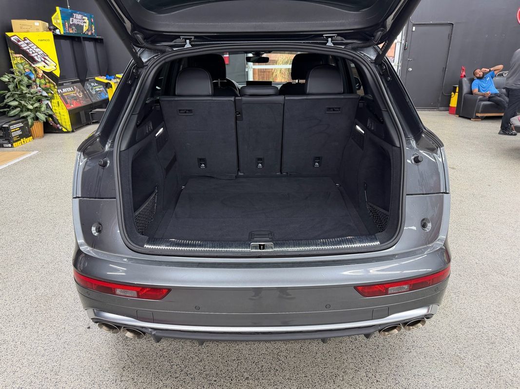 Used 2021 Audi SQ5 Premium Plus w/ Premium Plus Package AWD/4WD image 15