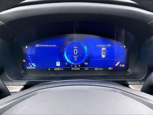 Used 2020 Ford Explorer Platinum image 19