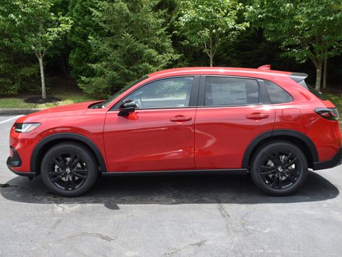 New 2026 Honda HR-V Sport image 4