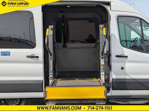 Used 2017 Ford Transit 150 130 Medium Roof image 3