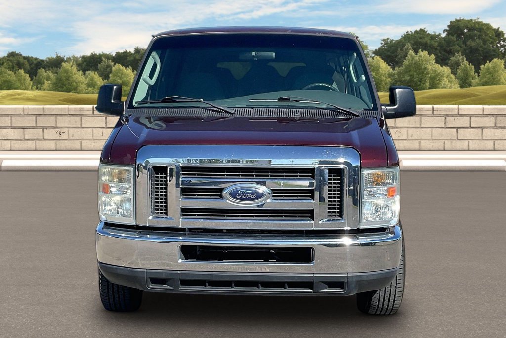 Used 2008 Ford E-350 and Econoline 350 XLT RWD image 3