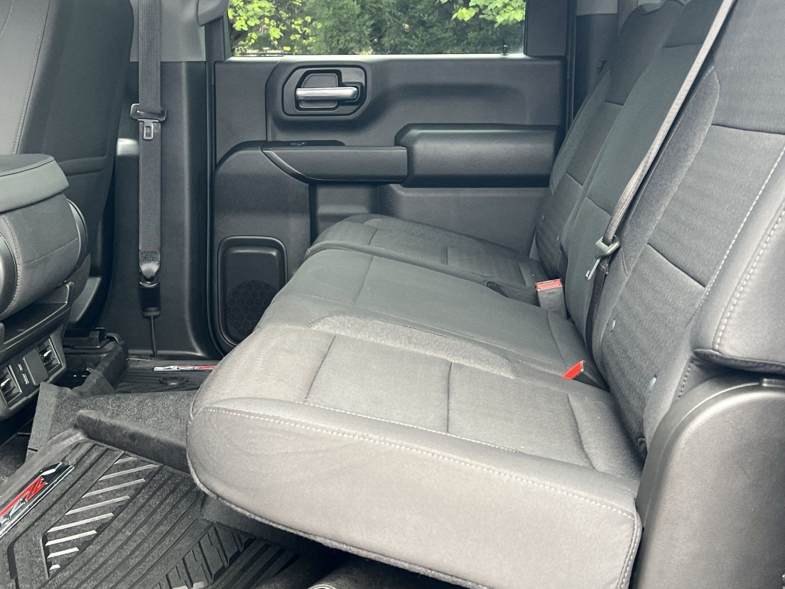 Used 2025 Chevrolet Silverado 2500 Custom w/ Custom Value Package AWD/4WD image 23