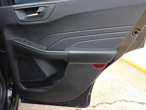 Certified 2023 Ford Escape Active w/ Cold Weather Package FWD image 20