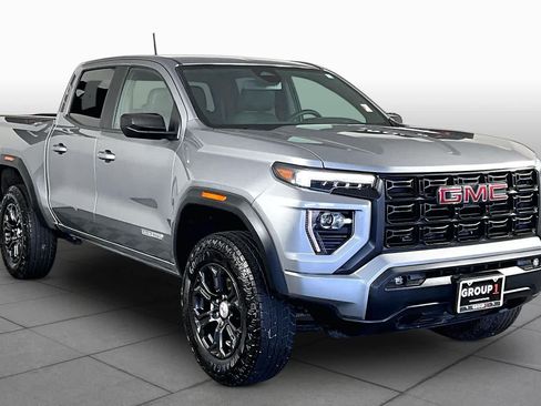 Used 2024 GMC Canyon Elevation w/ Elevation Premium Package RWD image 3