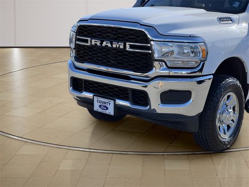Used 2022 RAM 2500 Tradesman w/ Chrome Appearance Group image 35