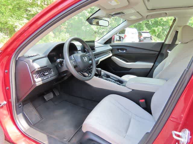 Used 2023 Honda Accord EX image 2