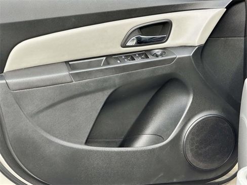 Used 2012 Chevrolet Cruze LS w/ Connectivity Package image 24