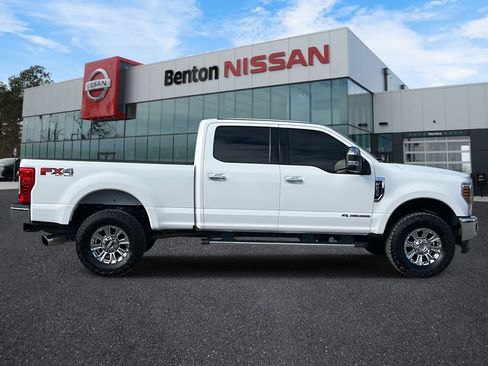 Used 2018 Ford F250 XLT w/ XLT Premium Package image 5