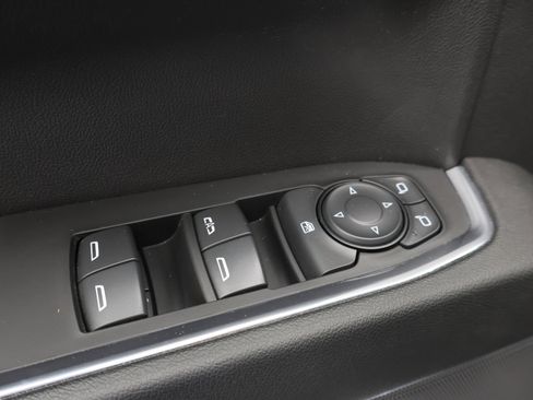 Used 2024 Chevrolet Silverado 1500 RST AWD/4WD image 40