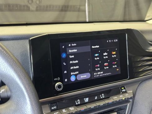 Used 2025 Toyota Camry LE FWD image 27