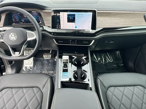 New 2026 Volkswagen Atlas SEL Premium R-Line image 26