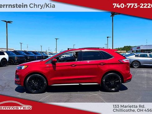 Used 2023 Ford Edge ST-Line w/ Class II Trailer Tow Package AWD/4WD image 4