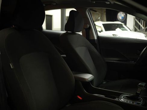 Used 2025 Hyundai Kona SEL FWD image 15