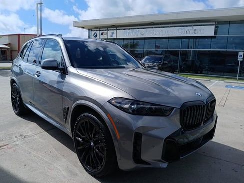 New 2026 BMW X5 xDrive40i AWD/4WD image 1