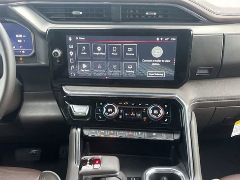 Used 2024 GMC Sierra 1500 Denali w/ Denali Reserve Package RWD image 4