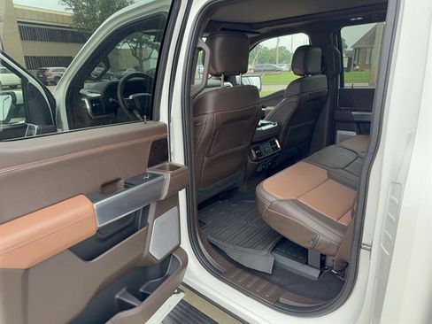Used 2025 Ford F150 King Ranch w/ FX4 Off-Road Package AWD/4WD image 9