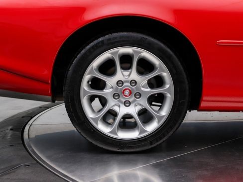 Used 2000 Jaguar XK8 Convertible RWD image 22