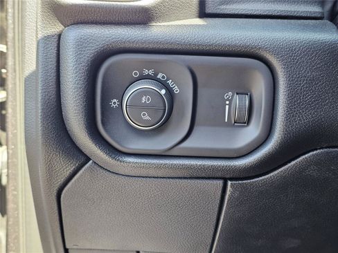 New 2026 RAM 2500 Tradesman AWD/4WD image 19