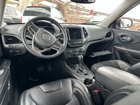 Used 2021 Jeep Cherokee Latitude Lux w/ Sun & Sound Group image 3