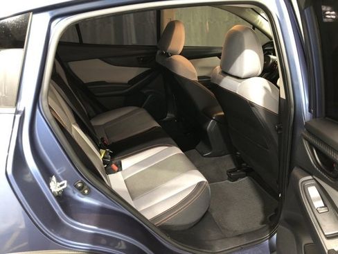 Used 2018 Subaru Crosstrek 2.0i Premium w/ Popular Package #2 image 9