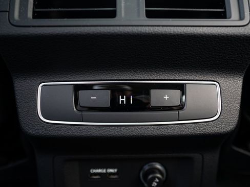 Used 2022 Audi Q5 2.0T Premium Plus w/ Premium Plus Package image 42