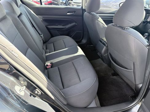 Used 2022 Nissan Altima 2.5 SV FWD image 14