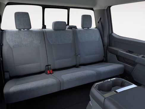 New 2026 Ford F250 XLT w/ FX4 Off-Road Package image 41