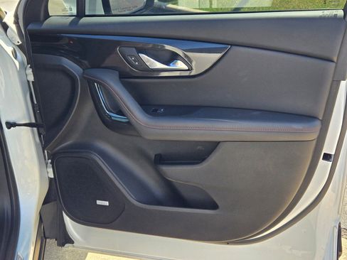 Certified 2023 Chevrolet Blazer RS w/ Driver Confidence II Package image 6