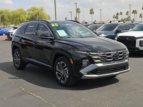 Used 2025 Hyundai Tucson Limited image 3