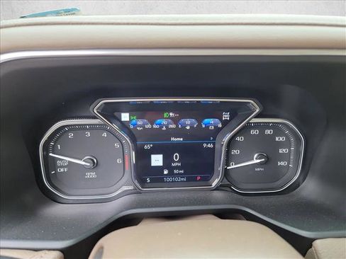 Used 2021 GMC Yukon Denali w/ Denali Ultimate Package AWD/4WD image 22