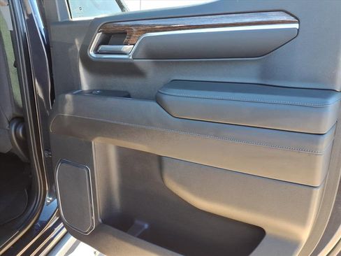 Used 2022 GMC Sierra 1500 Elevation image 14