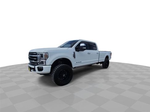 Used 2021 Ford F350 Platinum AWD/4WD image 4