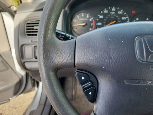 Used 2002 Honda Accord EX image 19